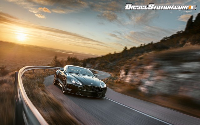 Aston Martin V8 Vantage GT 2015 Widescreen Picture #3 Aston Martin V8 Vantage GT 2015 Widescreen Picture #3